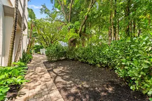 725 SW 4th Ave, Fort Lauderdale, FL 33315 - Photo 32