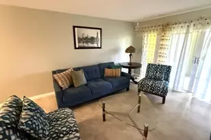 10040 Meridian Way N, Palm Beach Gardens, FL 33410 - Photo 4