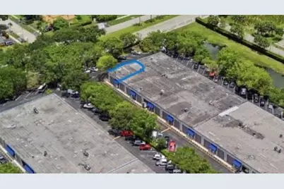 10002 NW 46th Street #10002, Sunrise, FL 33351 - Photo 2