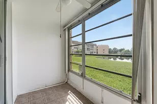 9360 Sunrise Lakes Blvd, Sunrise, FL 33322 - Photo 28