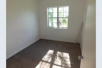 435 NW 30th Avenue, Fort Lauderdale, FL 33311 - Photo 12