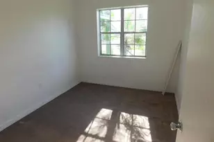435 NW 30th Ave, Fort Lauderdale, FL 33311 - Photo 12