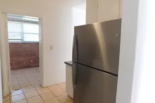 435 NW 30th Ave, Fort Lauderdale, FL 33311 - Photo 8