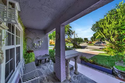 1900 SW 87th Avenue, North Lauderdale, FL 33068 - Photo 4