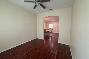 981 NW Tuscany Dr, Port Saint Lucie, FL 34986 - Photo 6