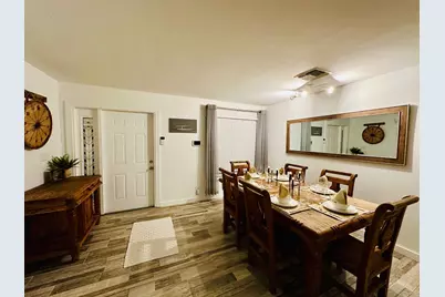 528 Date Palm Drive, Lake Park, FL 33403 - Photo 8