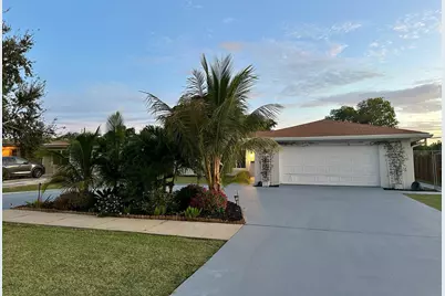 528 Date Palm Drive, Lake Park, FL 33403 - Photo 4