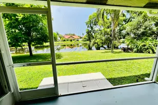 2485 Stonegate Dr, Wellington, FL 33414 - Photo 16