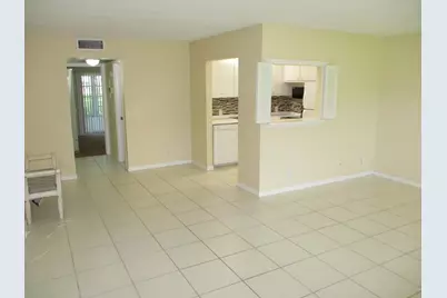 506 Mansfield M, Boca Raton, FL 33434 - Photo 2