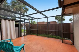 1176 SW 118th Terrace, Davie, FL 33325 - Photo 4