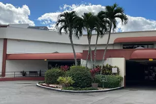 9923 S Hollybrook Lake Dr S, Pembroke Pines, FL 33025 - Photo 12
