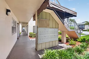 374 Capri H, Delray Beach, FL 33484 - Photo 32