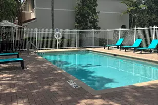 254 Riverwalk Cir, Sunrise, FL 33326 - Photo 20