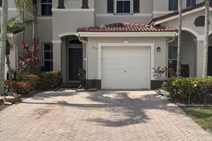 254 Riverwalk Cir, Sunrise, FL 33326 - Photo 1