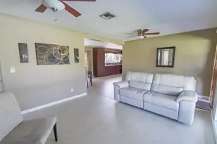 116 NW 8th St, Boca Raton, FL 33432 - Photo 4