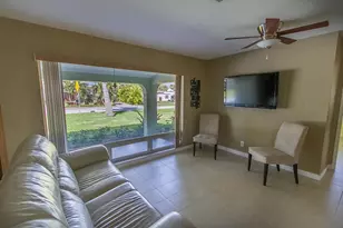 116 NW 8th St, Boca Raton, FL 33432 - Photo 2