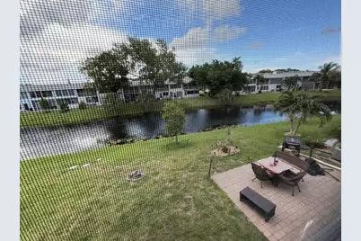 76 Markham D, Deerfield Beach, FL 33442 - Photo 4