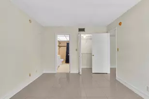 470 NW 20th St, Boca Raton, FL 33431 - Photo 22