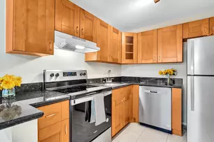 470 NW 20th St, Boca Raton, FL 33431 - Photo 4