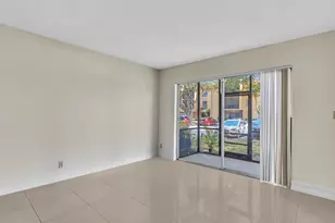 470 NW 20th St, Boca Raton, FL 33431 - Photo 24
