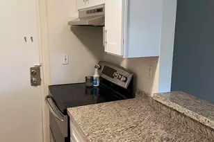 605 S Pine Island Rd, Plantation, FL 33324 - Photo 2