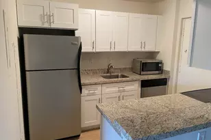605 S Pine Island Rd, Plantation, FL 33324 - Photo 1