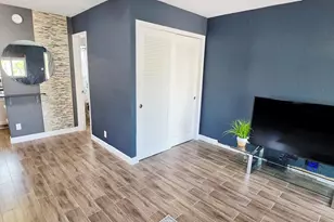 4228 N Ocean Dr, Lauderdale by the Sea, FL 33308 - Photo 6