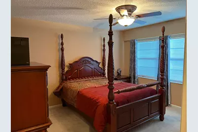 203 Suffolk #E, Boca Raton, FL 33434 - Photo 8