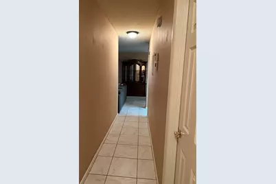 203 Suffolk #E, Boca Raton, FL 33434 - Photo 18