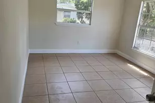 2013 SE Dock St, West Palm Beach, FL 33401 - Photo 6
