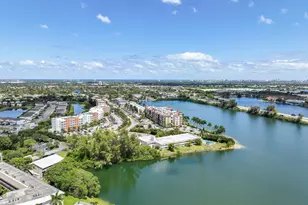 4491 Crystal Lake Dr, Deerfield Beach, FL 33064 - Photo 24