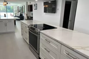 4491 Crystal Lake Dr, Deerfield Beach, FL 33064 - Photo 2