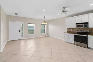 2127 SE Wild Meadow Cir, Port Saint Lucie, FL 34952 - Photo 6