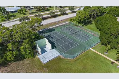 2127 SE Wild Meadow Circle, Port Saint Lucie, FL 34952 - Photo 26