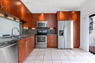1013 NW 53rd St, Deerfield Beach, FL 33064 - Photo 12