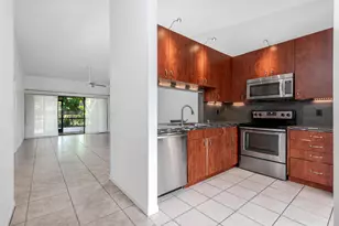 1013 NW 53rd St, Deerfield Beach, FL 33064 - Photo 4