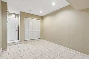 9312 NW 54th St, Sunrise, FL 33351 - Photo 18