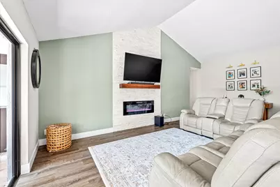 1912 NW 77th Avenue, Margate, FL 33063 - Photo 4