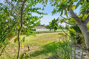 8932 Warwick Dr, Boca Raton, FL 33433 - Photo 24