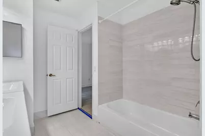 7087 NW 78th Place, Parkland, FL 33067 - Photo 32