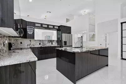 7087 NW 78th Place, Parkland, FL 33067 - Photo 14