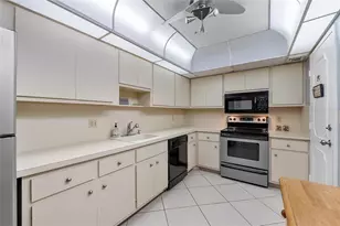 405 N Ocean Blvd, Pompano Beach, FL 33062 - Photo 12