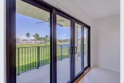 901 Seafarer Circle #104, Jupiter, FL 33477 - Photo 8