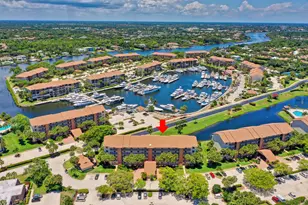 901 Seafarer Cir, Jupiter, FL 33477 - Photo 2