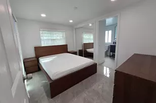 4648 SW 24th Ave, Dania Beach, FL 33312 - Photo 14