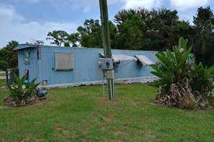 1512 NE Dove Ave, Stuart, FL 34994 - Photo 16