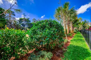 15688 Italian Cypress Wy, Wellington, FL 33414 - Photo 36