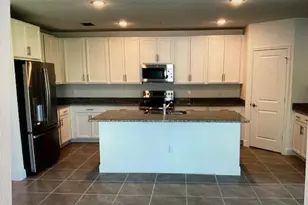 467 SW Jeanne Ave, Port Saint Lucie, FL 34953 - Photo 10