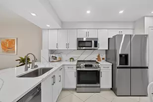 12540 Majesty Cir, Boynton Beach, FL 33437 - Photo 12