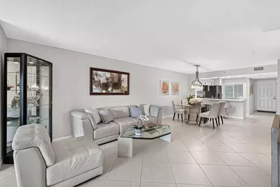 12540 Majesty Circle #303, Boynton Beach, FL 33437 - Photo 8